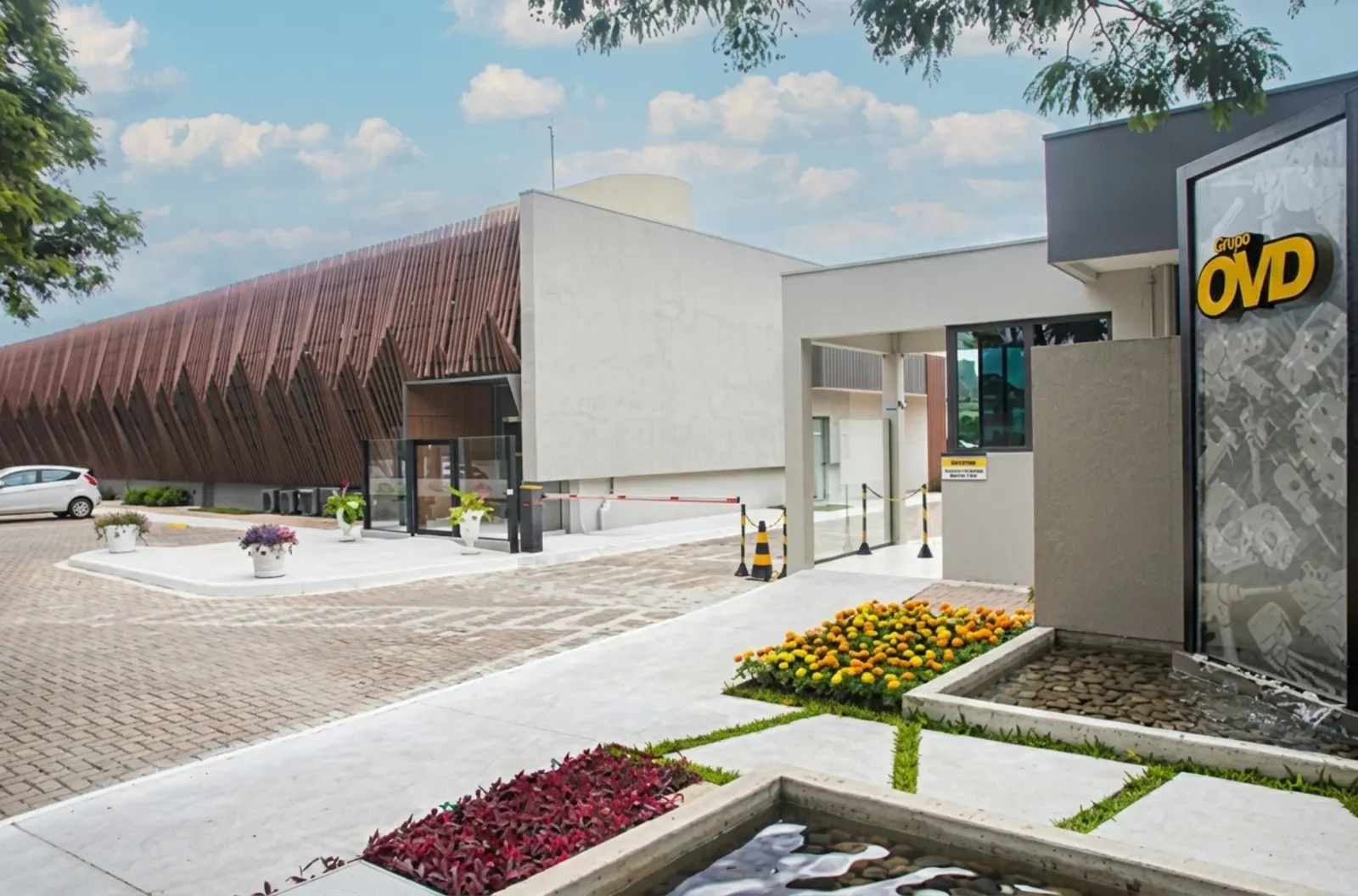 Centro administrativo e comercial do Grupo OVD, em Curitiba