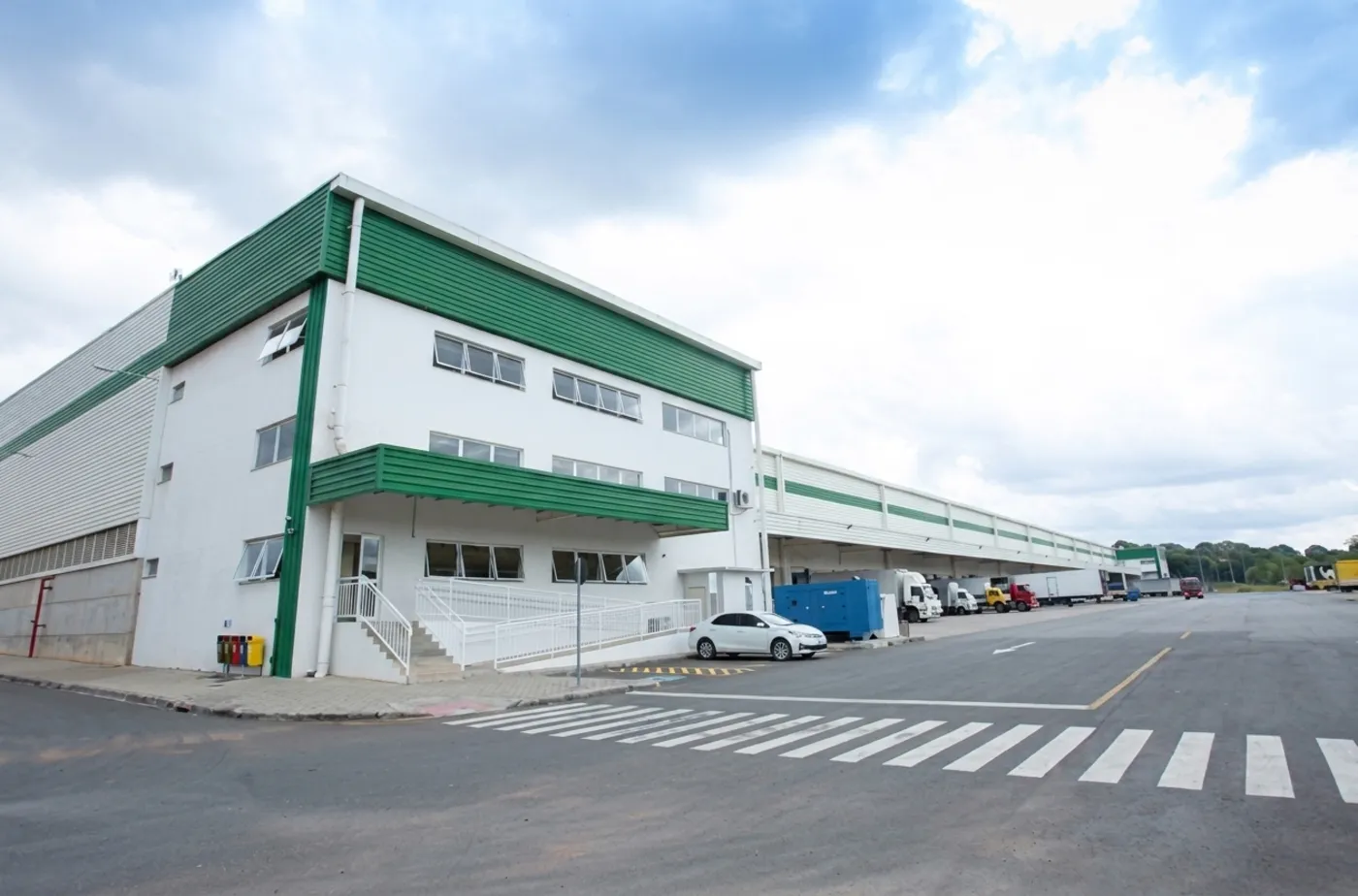Centro de distribuição do Grupo OVD em Curitiba, Paraná